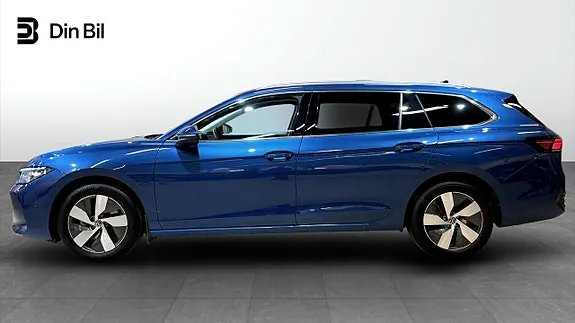 Volkswagen Passat 2025 photo 2