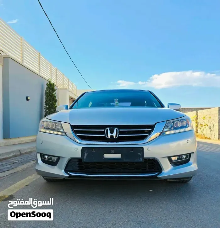 Honda Accord 2014 photo 2