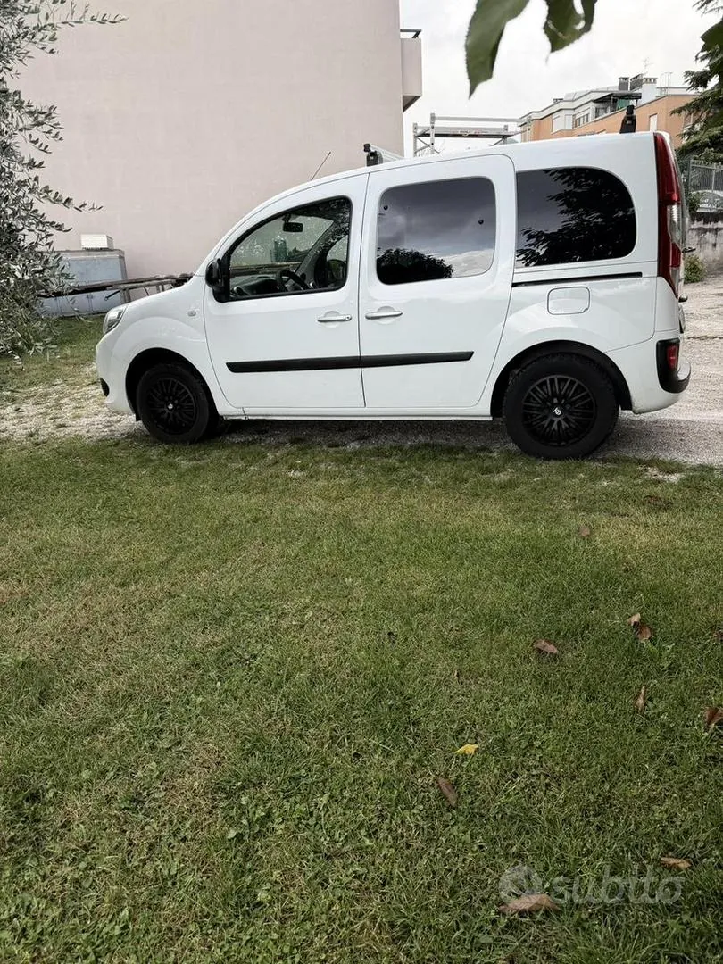 Renault Kangoo 2015 photo 4