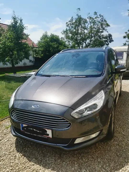 Ford Galaxy 2016 photo 2