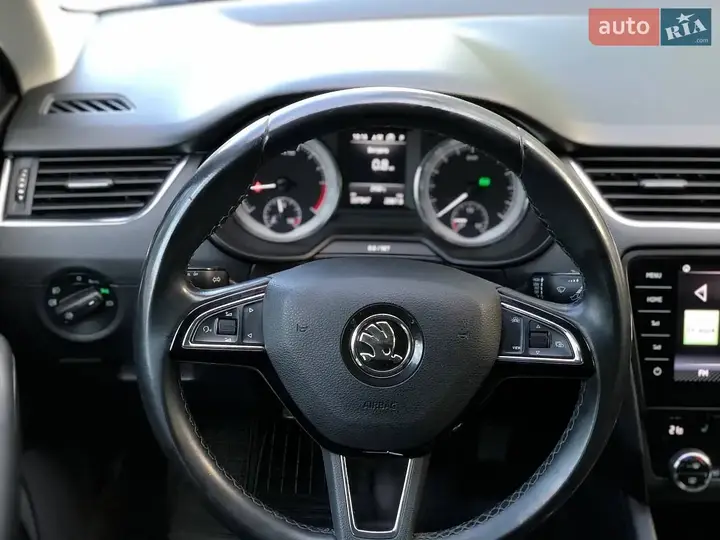 Skoda Octavia 2018 photo 5