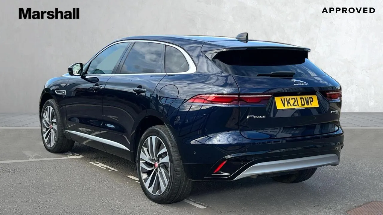 Jaguar F-Pace 2021 photo 2