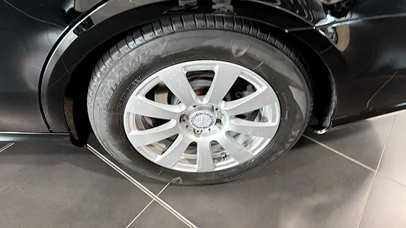 Mercedes-Benz E220 2014 photo 5