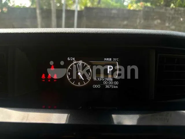 Toyota Roomy 2025 photo 3