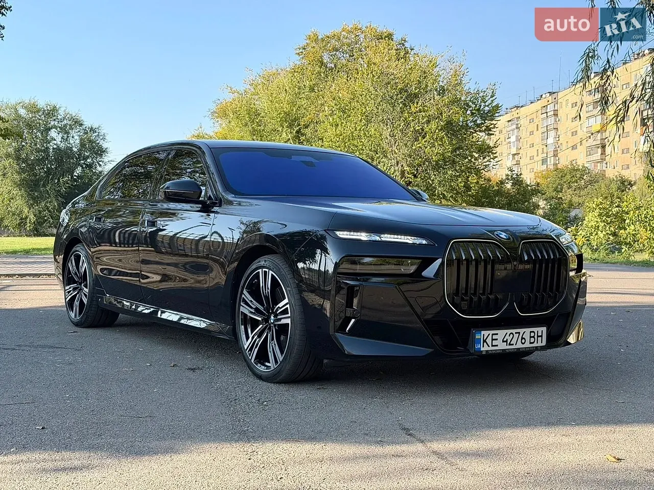 BMW 7 Series 2024 photo 4