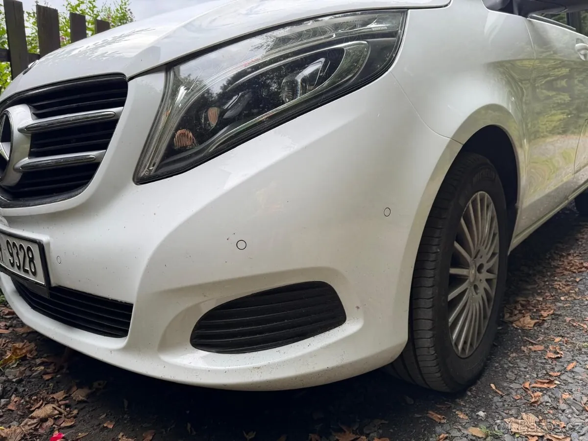 Mercedes-Benz V-Class 2017 photo 4