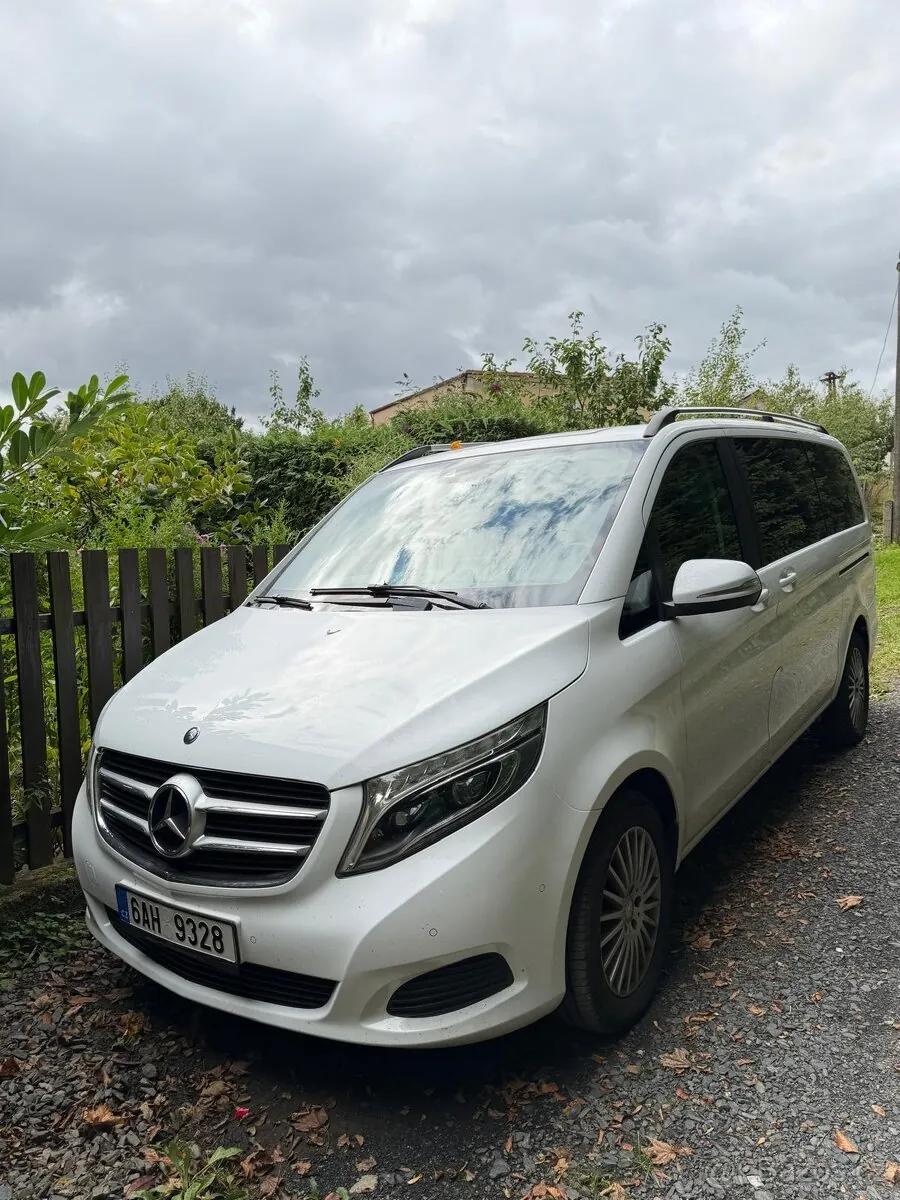 Mercedes-Benz V-Class 2017 photo 2
