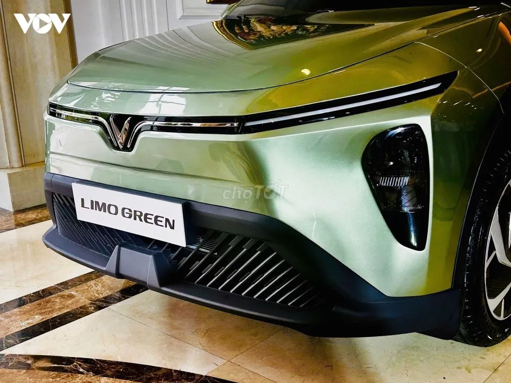 Vinfast Limo Green 2026 photo 5
