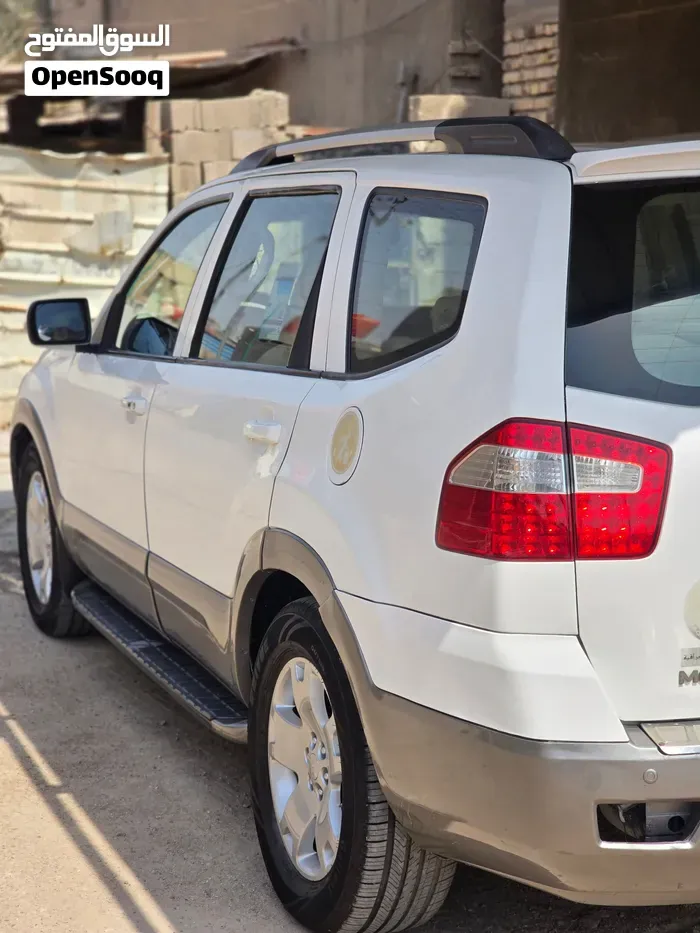 Kia Mohave 2010 photo 4