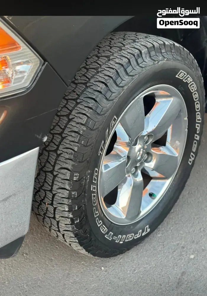 Dodge Ram Big Horn 2016 photo 2