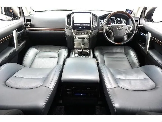 Toyota Land Cruiser 2016 photo 3