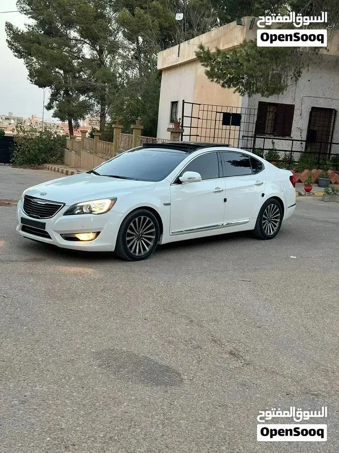 Kia Cadenza 2011 photo 3