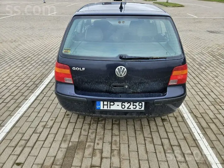 Volkswagen Golf 4 1999 photo 3