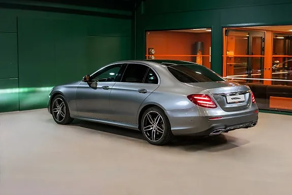 Mercedes-Benz E-Class 2017 photo 3