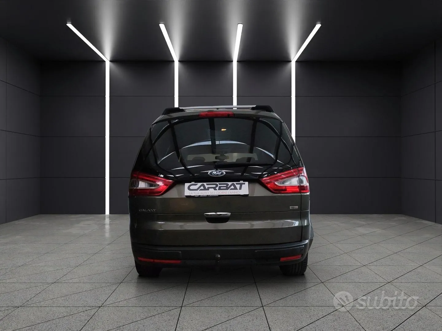 Ford Galaxy 2010 photo 4
