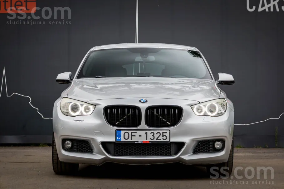 BMW 530 2010 photo 2