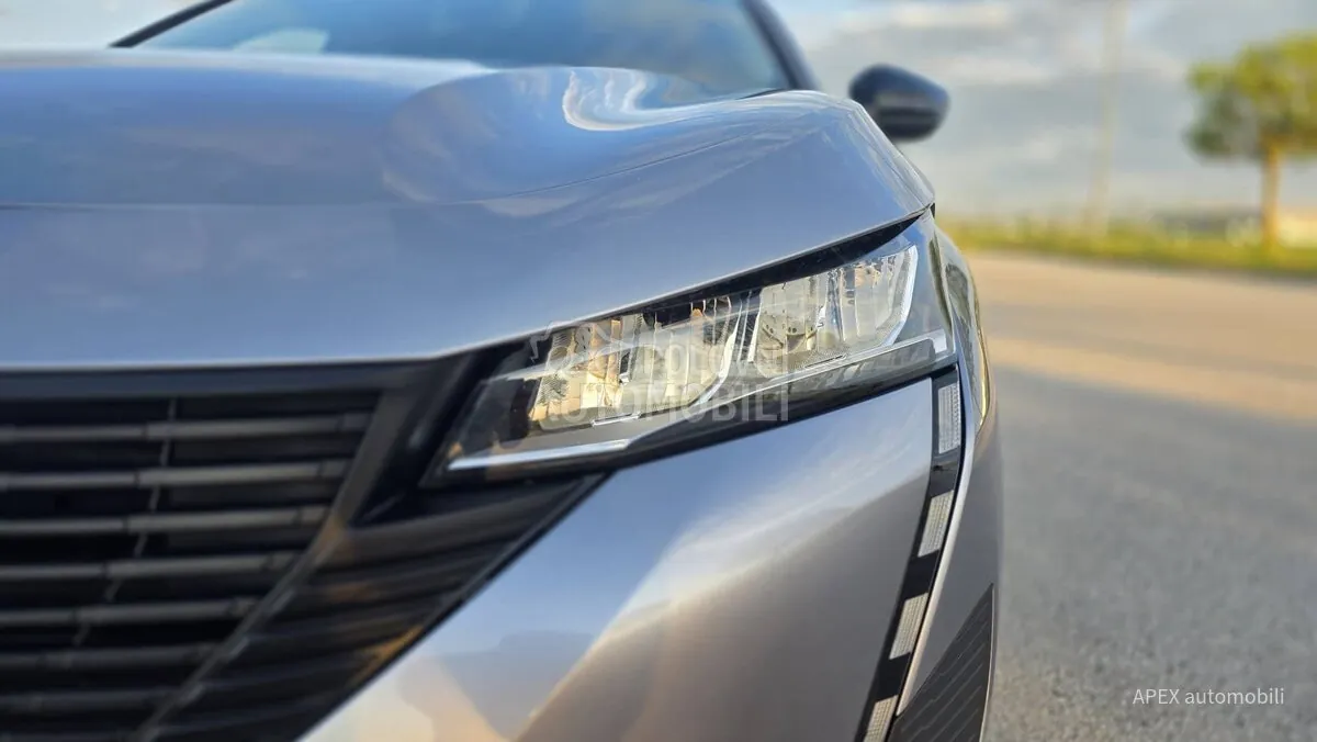 Peugeot 308 2023 photo 4