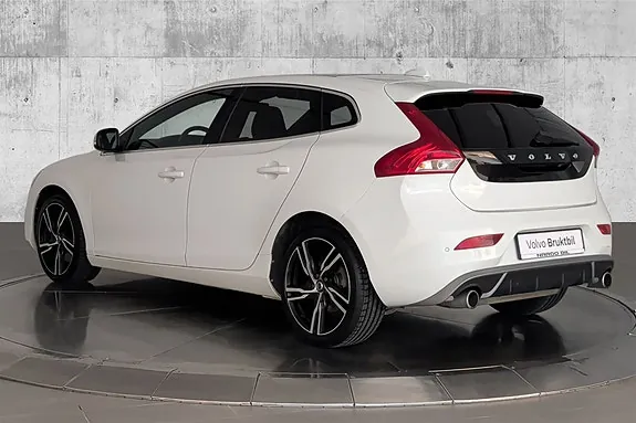 Volvo V40 2017 photo 5