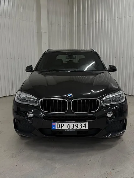 BMW X5 2015 photo 2