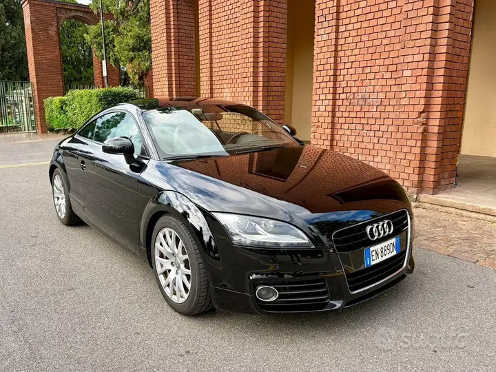 Audi Tt 2012 photo 4