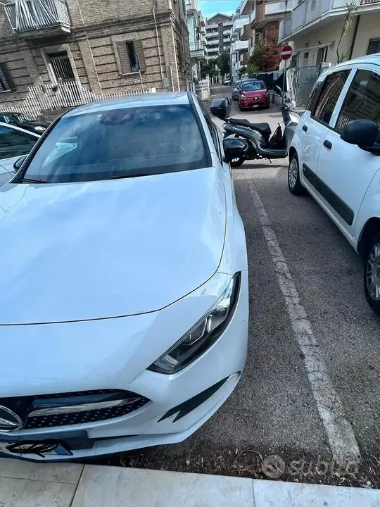 Mercedes-Benz A250E 2021 photo 2