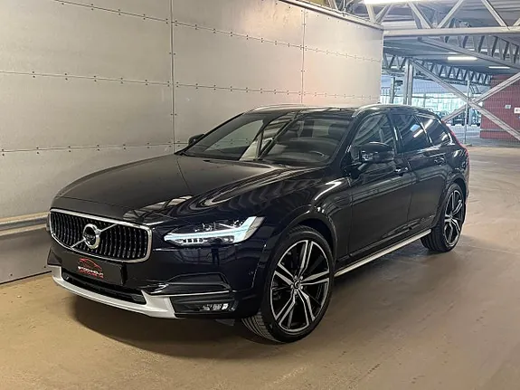 Volvo V90 Cross Country