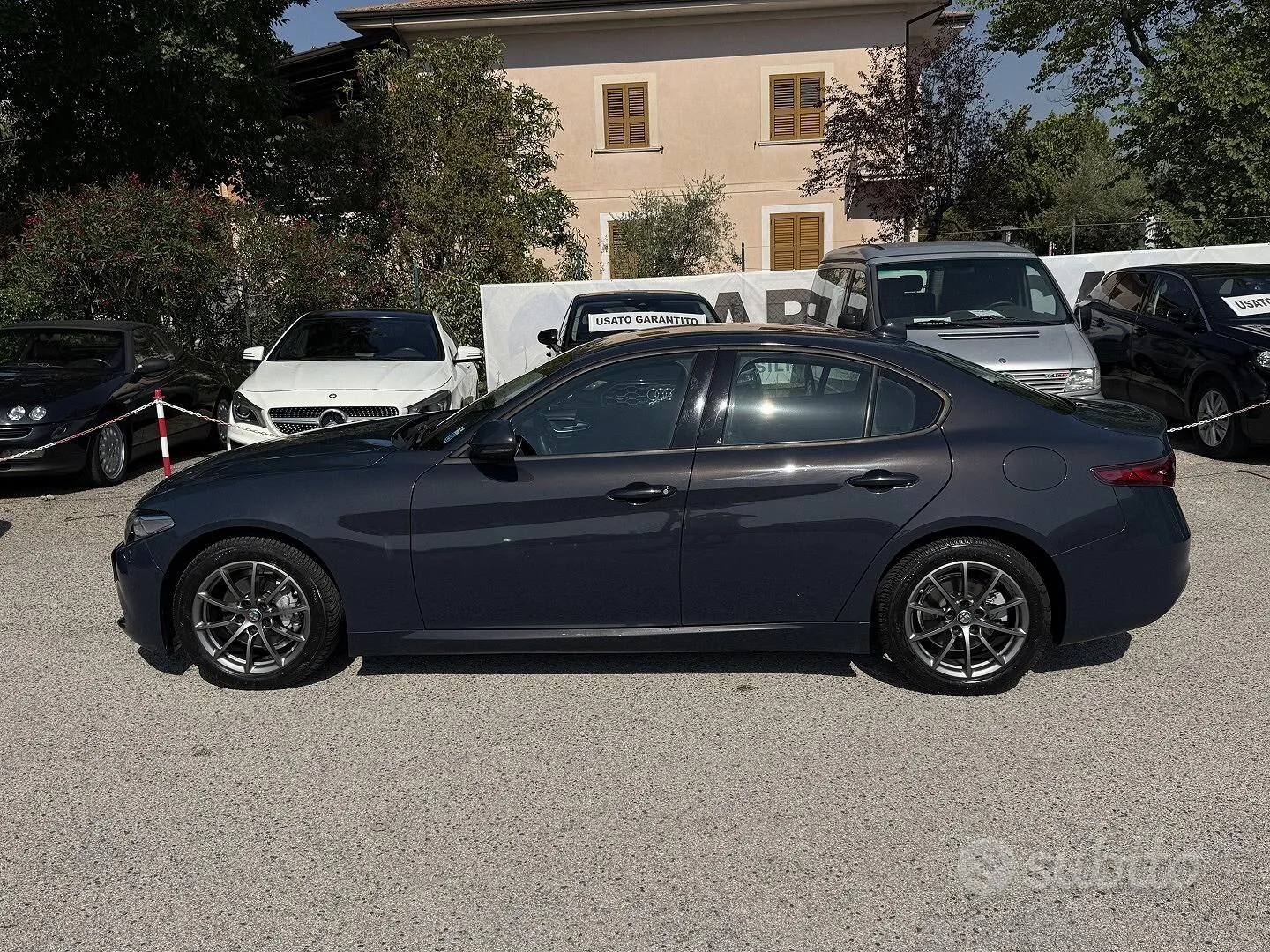 Alfa Romeo Giulia 2018 photo 2