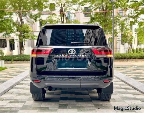 Toyota Land Cruiser 2022 photo 3