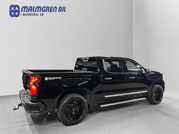 Chevrolet Silverado 1500 2025 photo 3
