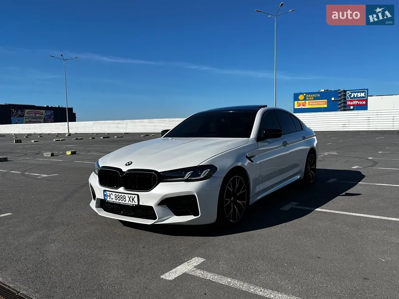 BMW 5 Series 2017 photo 3