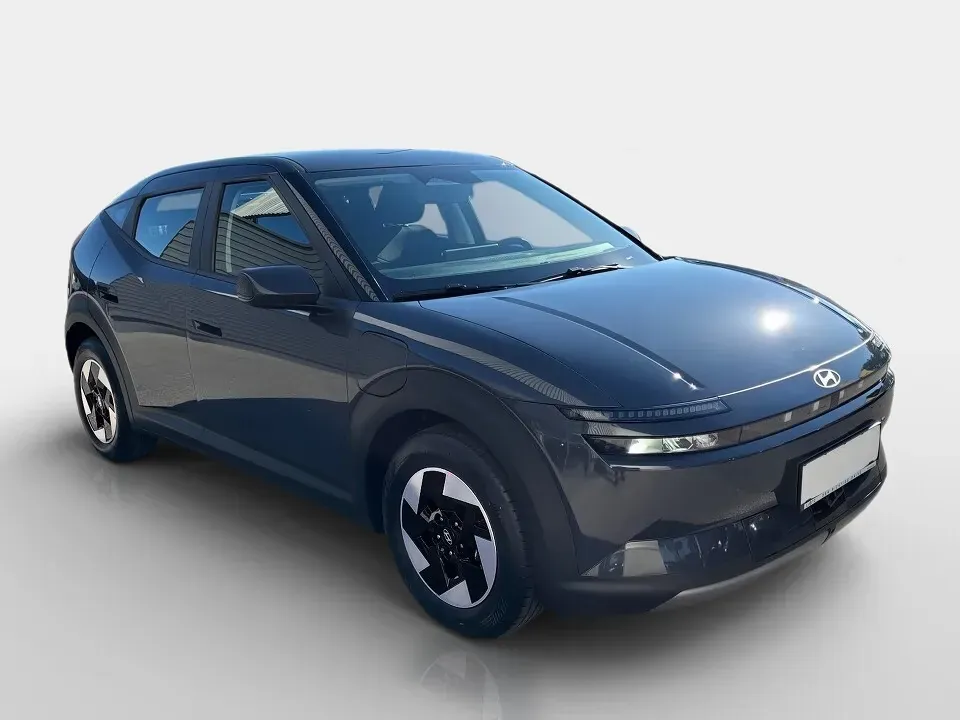 Hyundai Ioniq 3 photo 2