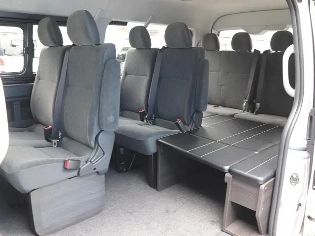 Toyota Hiace Wagon 2026 photo 3