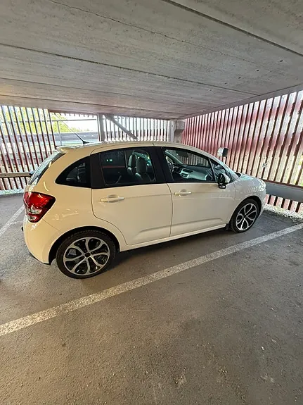 Citroen C3 2012 photo 2