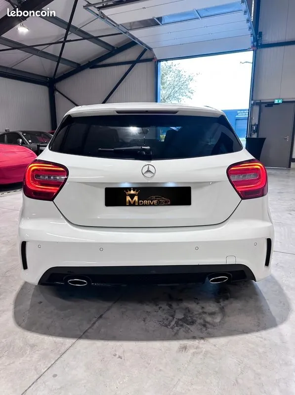 Mercedes-Benz A 180 2014 photo 5