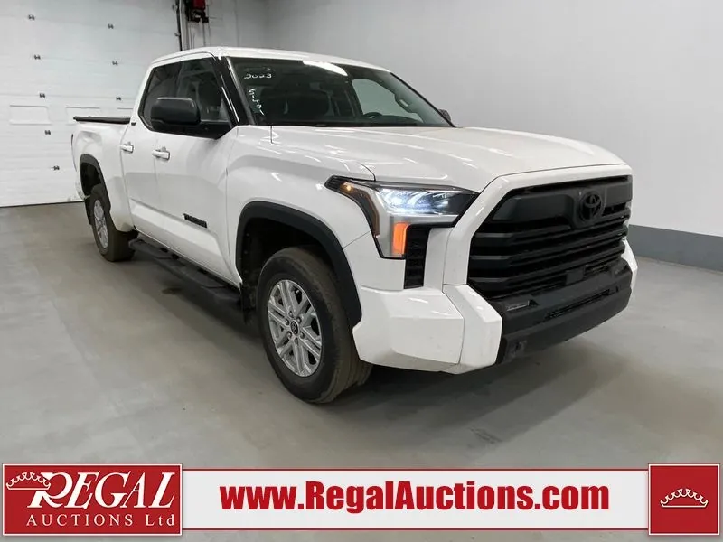 Toyota Tundra 2023 photo 2