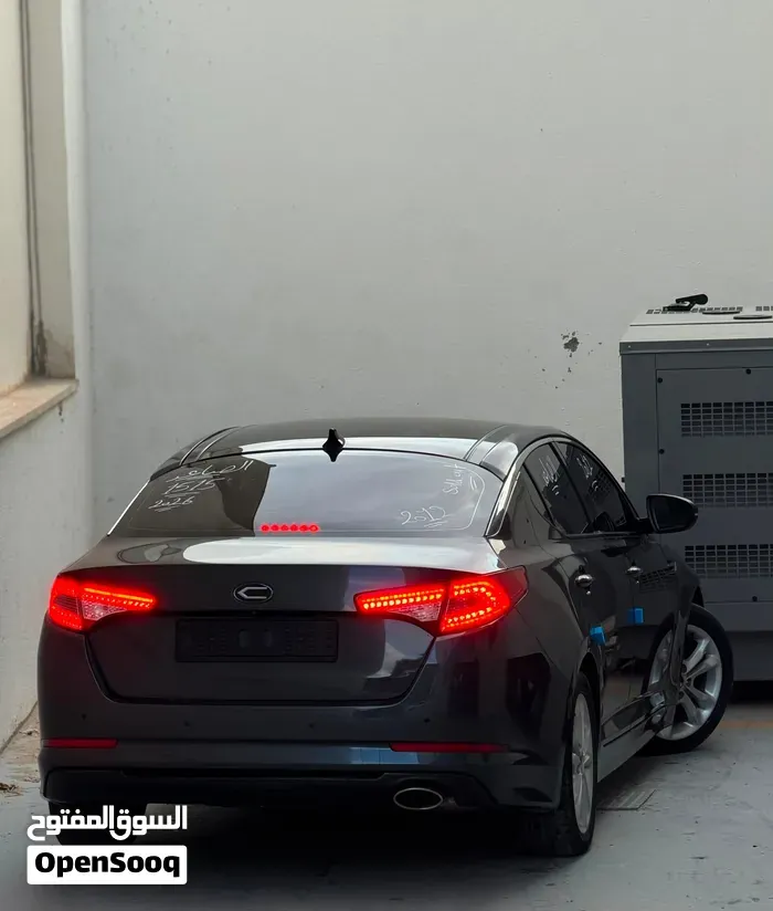 Kia Optima 2012 photo 2