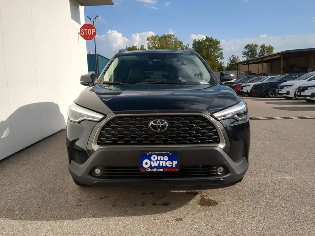 Toyota Corolla Cross 2023 photo 2