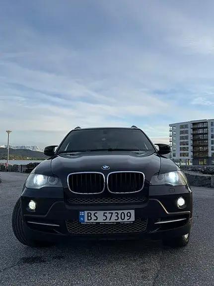 BMW X5 2008 photo 2