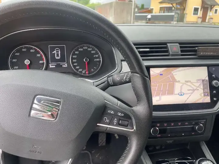 Seat Ibiza 2017 photo 3