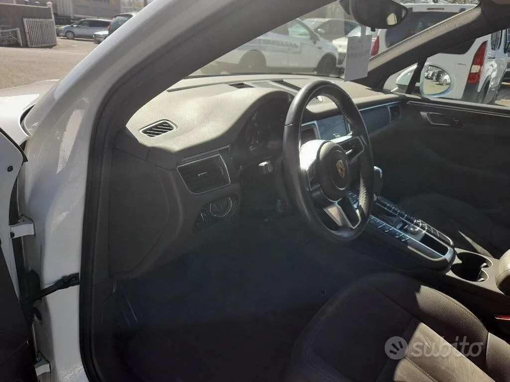 Porsche Macan 2018 photo 5