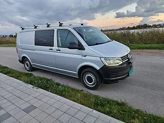 Volkswagen Transporter 2018 photo 3
