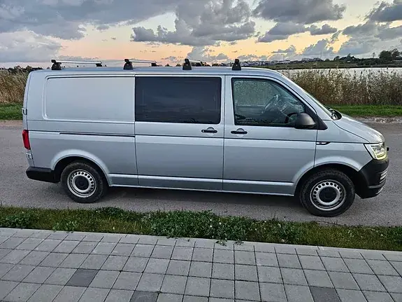 Volkswagen Transporter 2018 photo 4