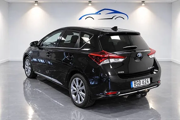 Toyota Auris 2016 photo 5