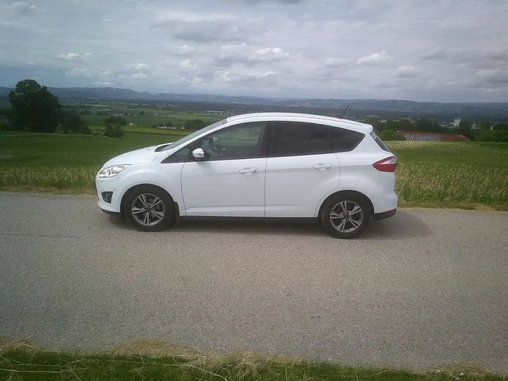 Ford C-Max 2014 photo 3