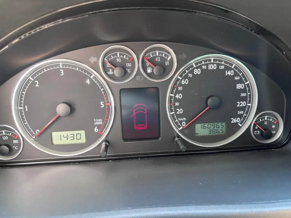 Volkswagen Sharan 2001 photo 3