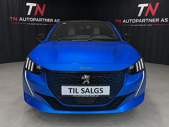Peugeot E-208 2020 photo 2