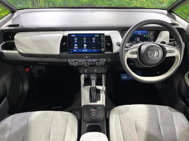 Honda Fit 2023 photo 2