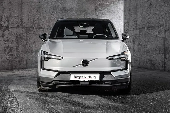 Volvo Ex30 2026 photo 4