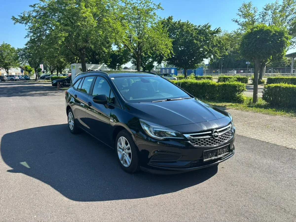 Opel Astra 2017 photo 3