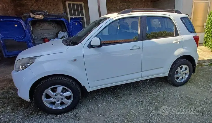 Daihatsu Terios 2008 photo 2